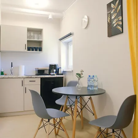 Przystan Apartment *